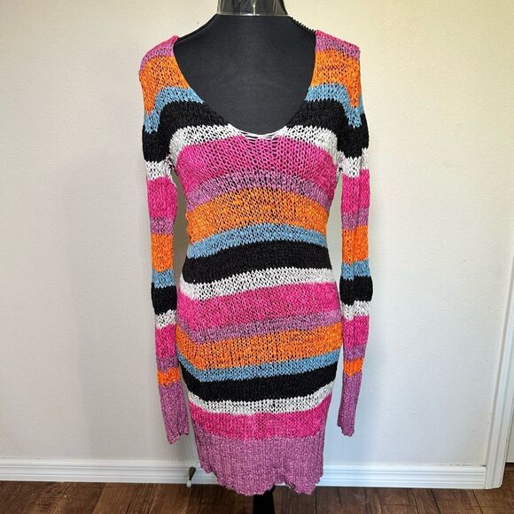 Colorful deep v neck knit sweater - Picture 1 of 6